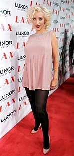 ¨Pregnat¨ confirmed by Paris